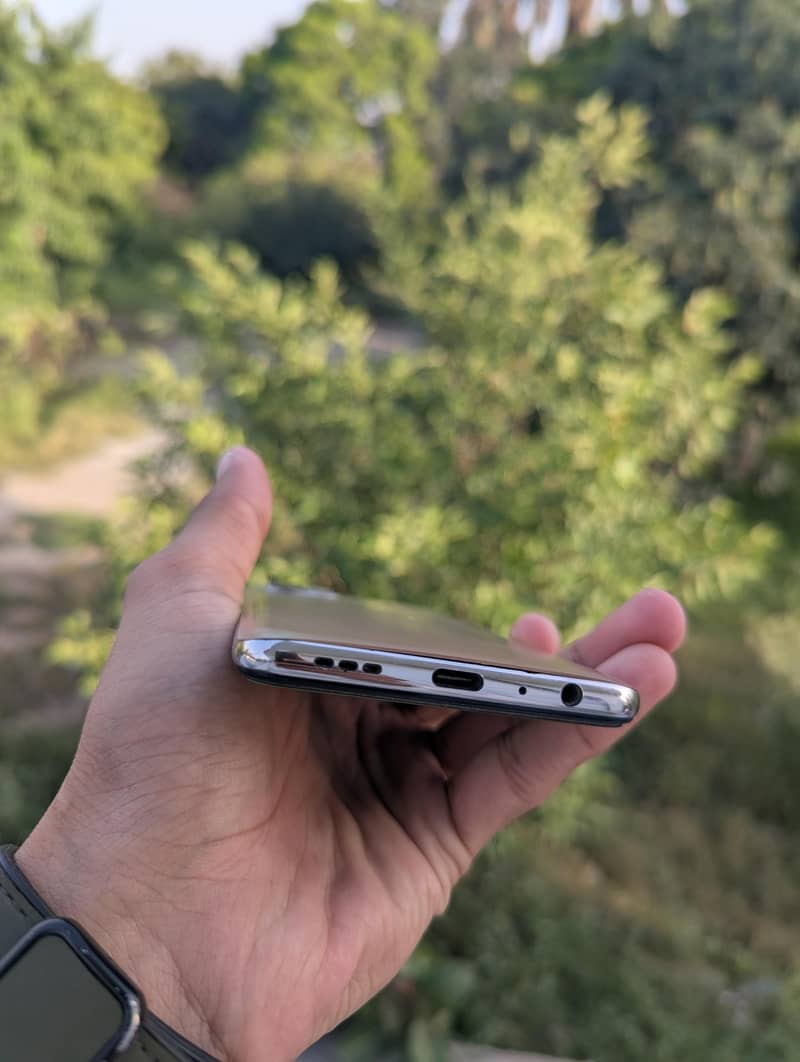 Mobile 10