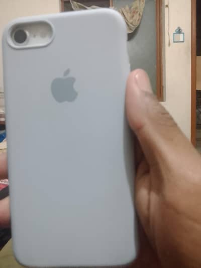 se 3rd generation water pack scratch less phone