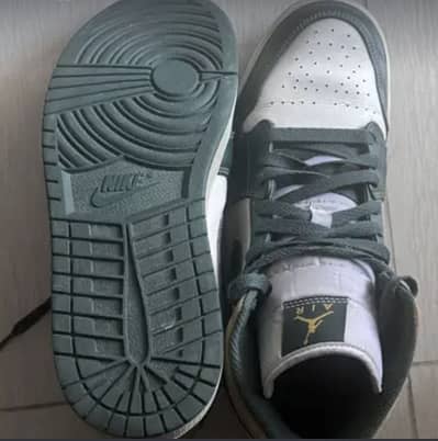 Size 10 uk green yellow high tops