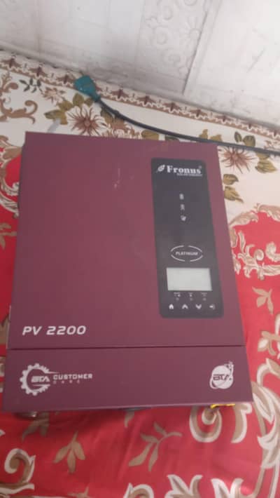 Frouns Inverter P V 2200
