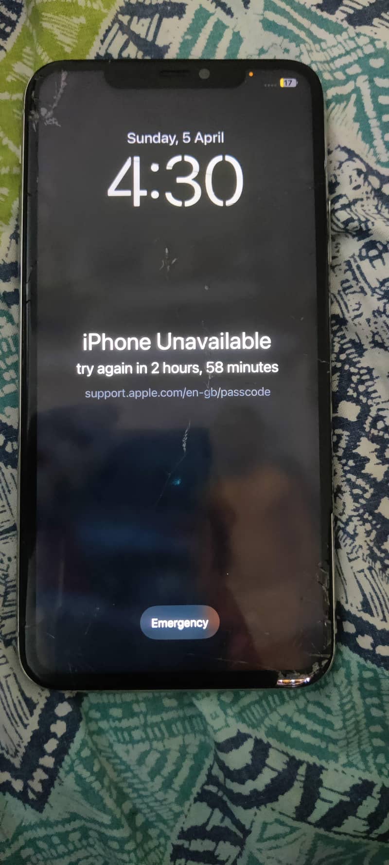 iphone 11 pro max 3