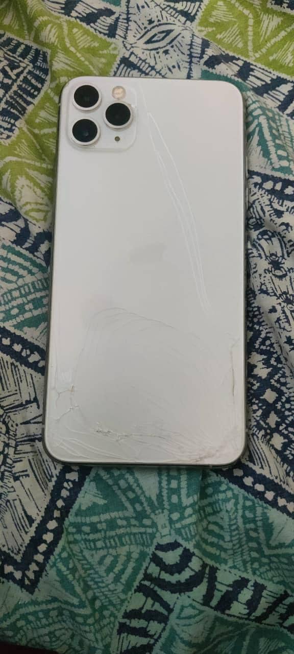 iphone 11 pro max 7