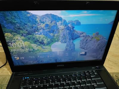 Dell Laptop Windows 10 Good Condition