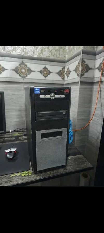 gaming pc for sell and exchange with iphone urgent