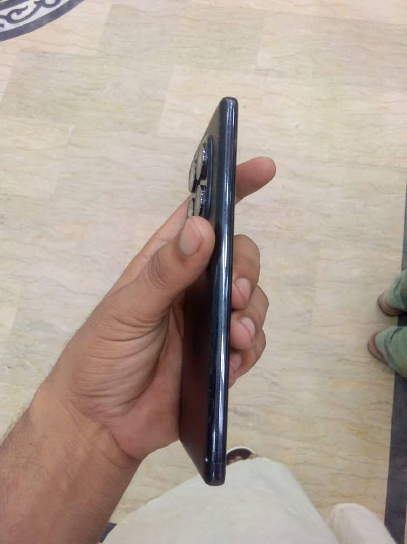 Redmi note 14 pro 4