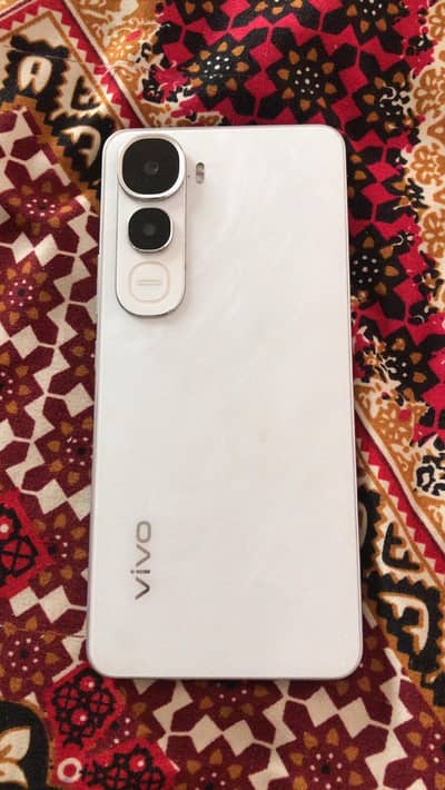 Vivo Y400 Up for sale.