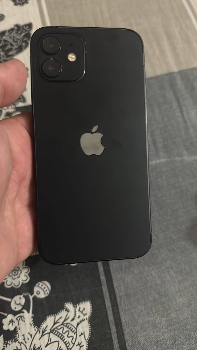 IPhone 12 0