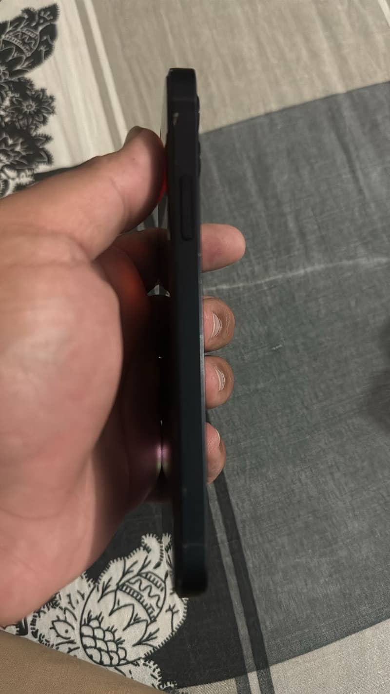 IPhone 12 2