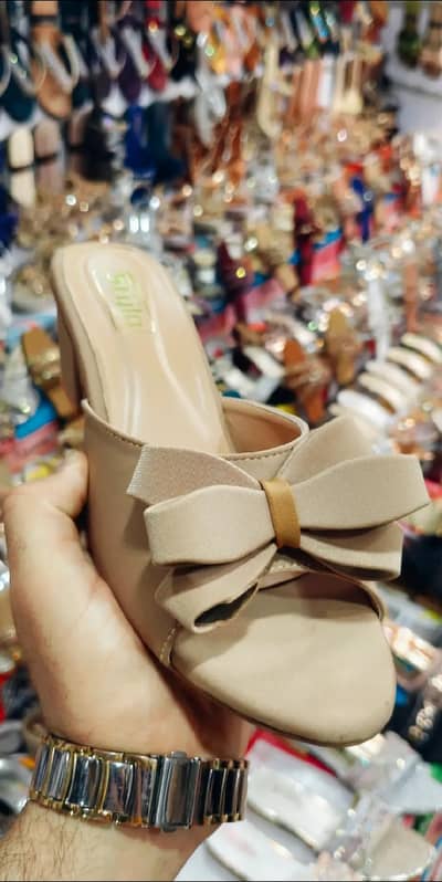 beautiful sandal for womens