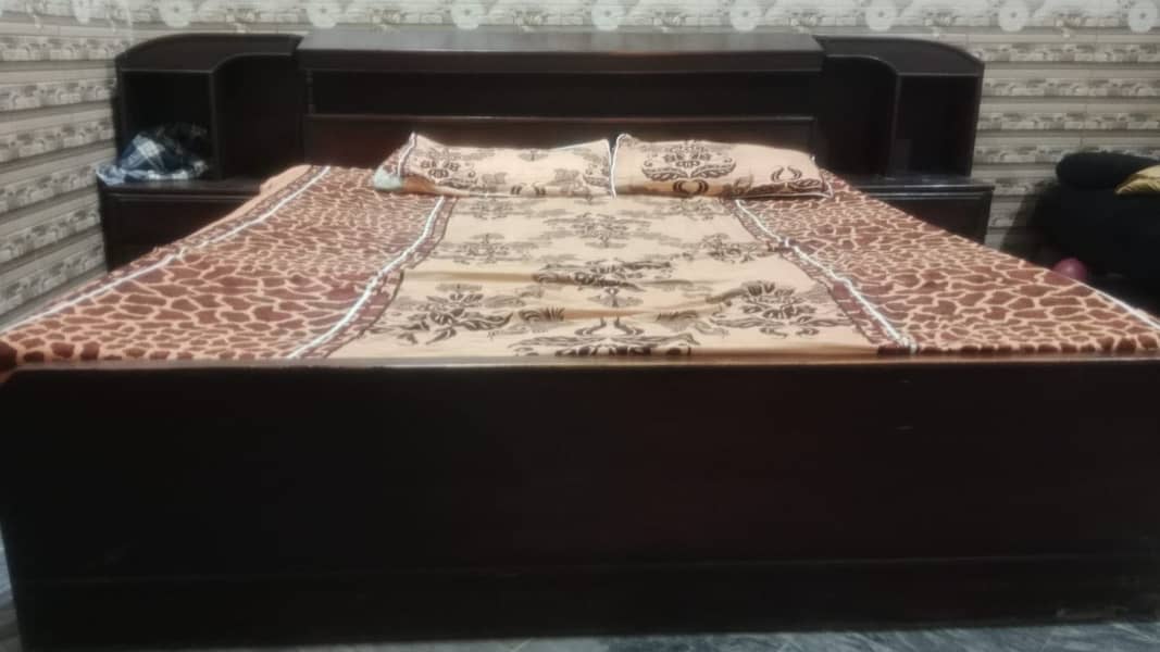 Bed  or . . 1
