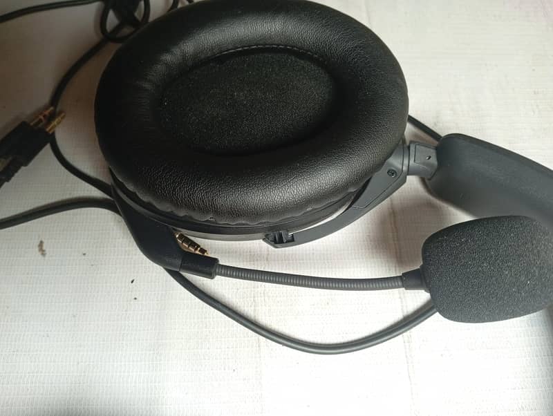 Hyperx cloud stinger 2 orignal headphone 7