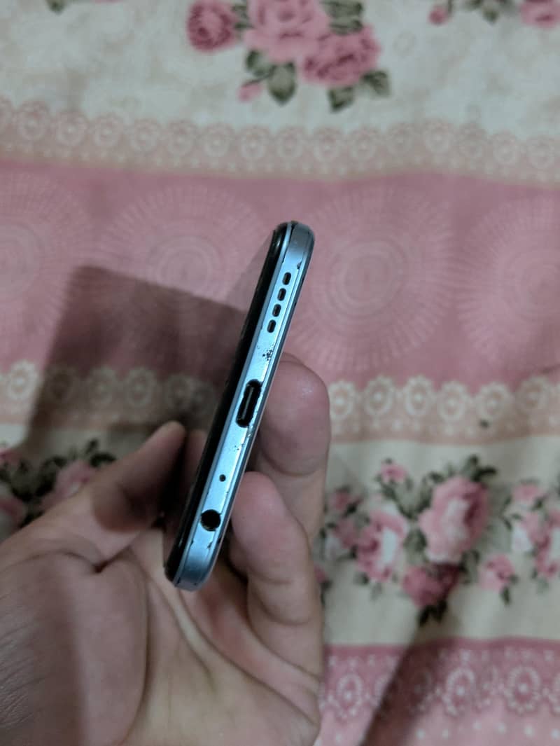 30000 4