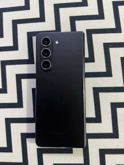 Samsung Z Fold 5