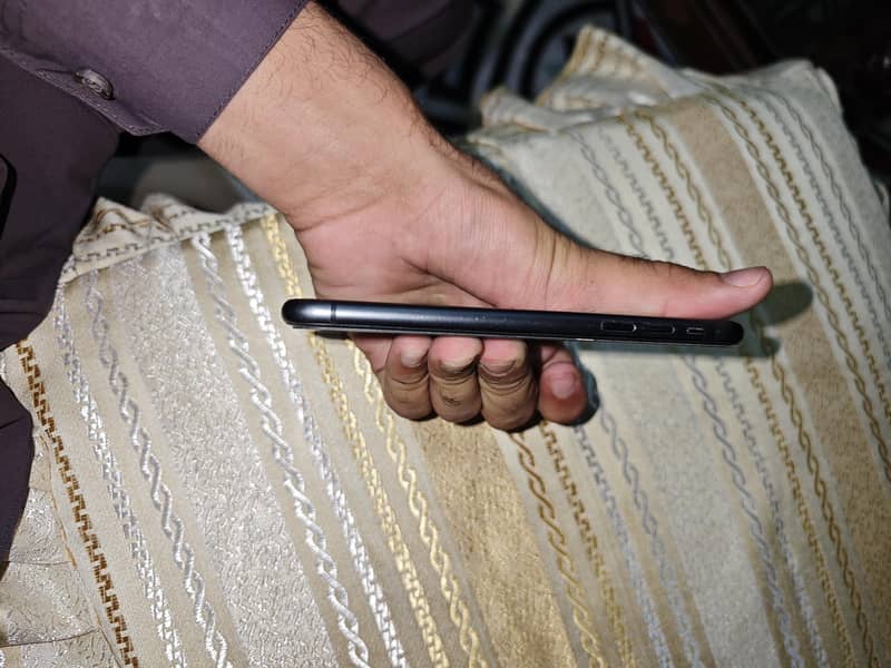 iphone 11 4