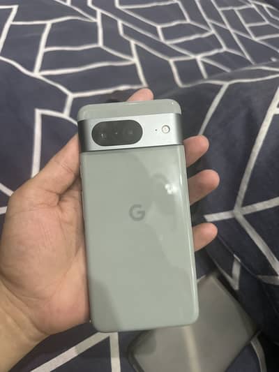 Google pixel 8