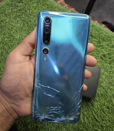 xiaomi Mi 10 5G  with box
