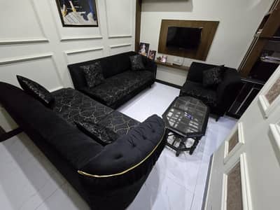 7 seater L share sofa brand new for sale