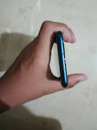 Iphone se 3rd generation 2022 64 jb jb
