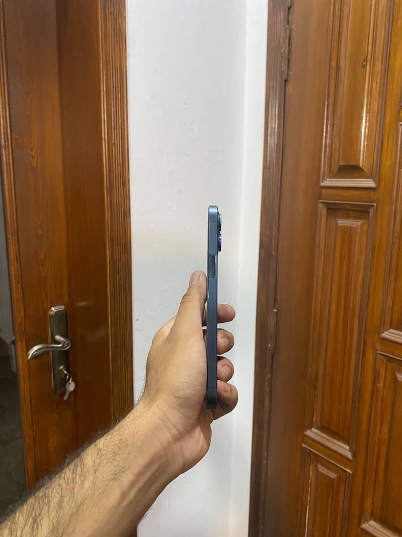 iPhone 12 Pro Max 5