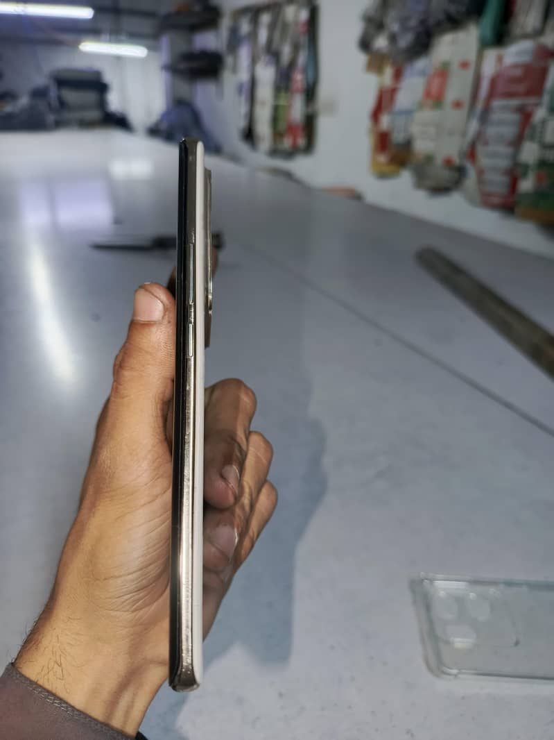 infinix Zero 30 _8+8gb-256gb with box urgent sale 3