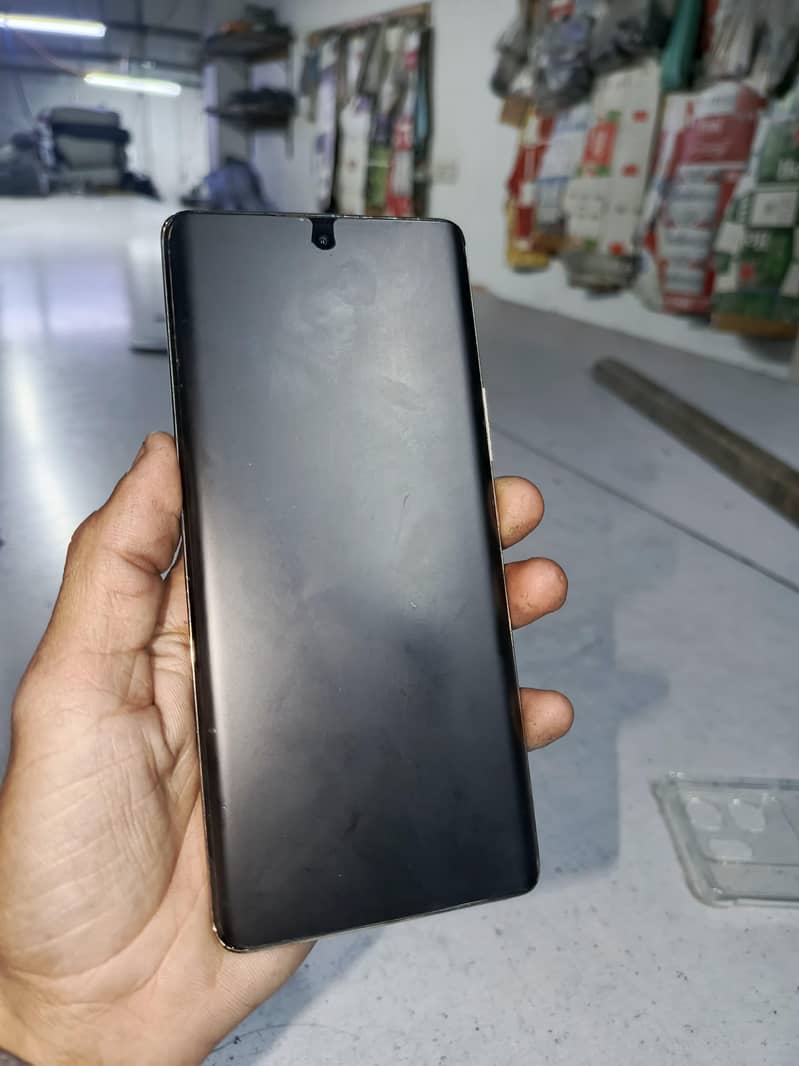 infinix Zero 30 _8+8gb-256gb with box urgent sale 5