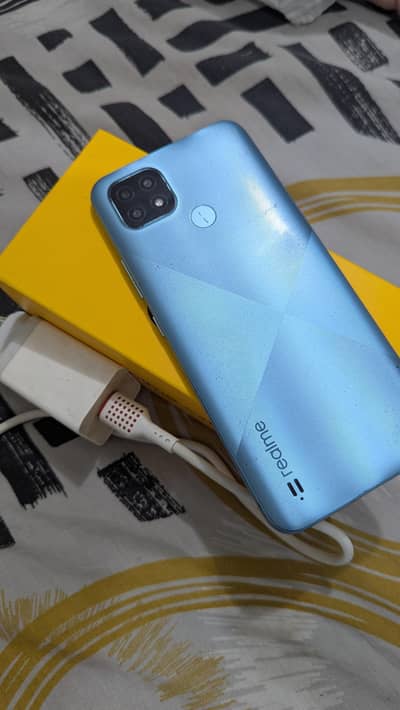 Realme C21