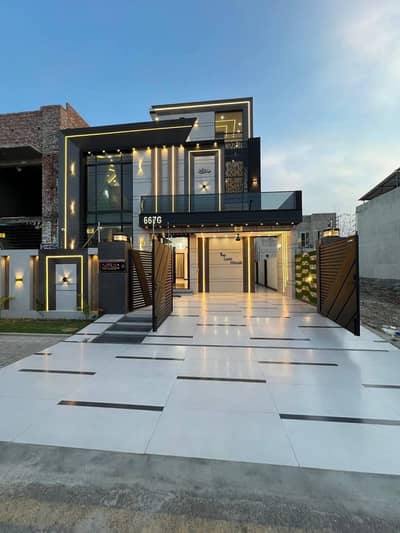 Royal Palace 		Dream House 		Modern Villa 		Luxury Nest 		Paradise Home 		Elegant Residency 		Family Palace 		The Urban House 		Golden Villa 		Peaceful Living  Unique & Stylish Titles 		Skyline Villa 		Crystal Residency 		Nova House 		Elit