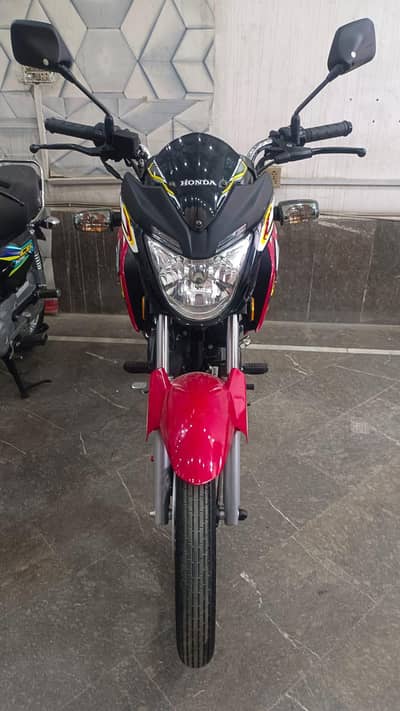 Honda cb 150f red