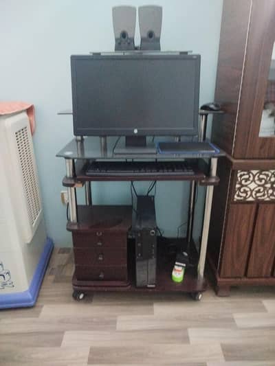 COMPUTER TROLLY