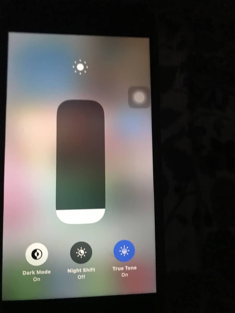 iPhone 8 6