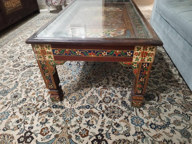 Sawati Table 0
