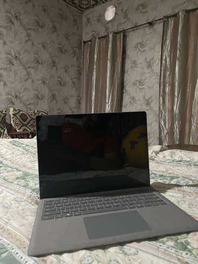 Surface 4 i7 ,11 gen