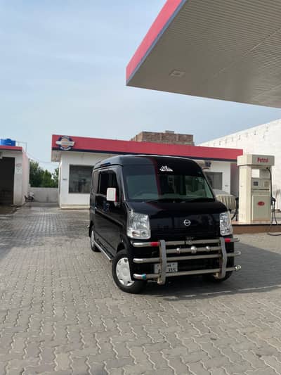 Nissan Clipper 2022