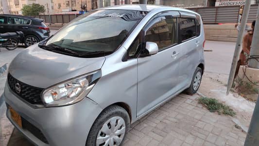 Nissan Days full option 2014-17 Urgent sale