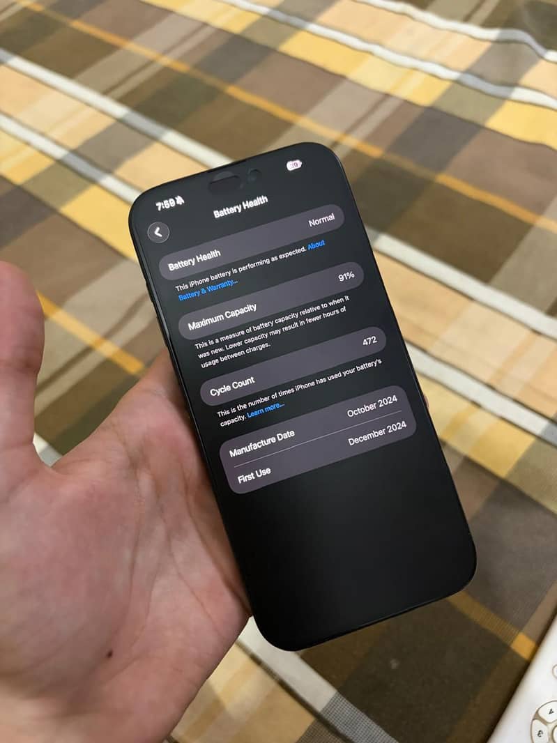 iPhone 16 Pro Max 2