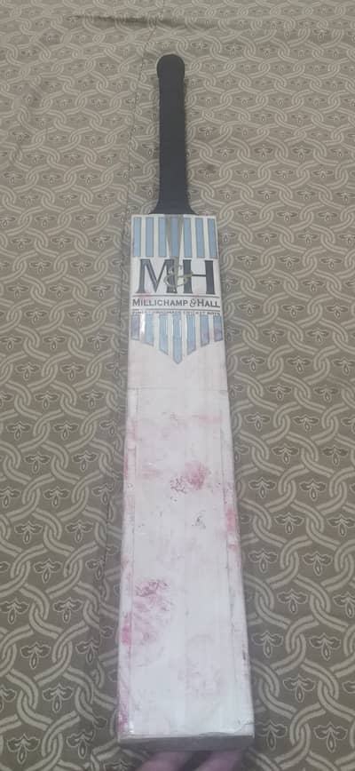 M&H CRICKET BAT