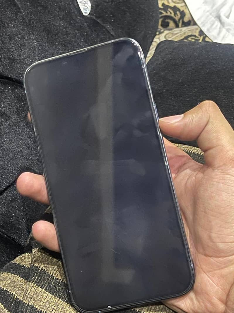 iphone 13 pro max 2