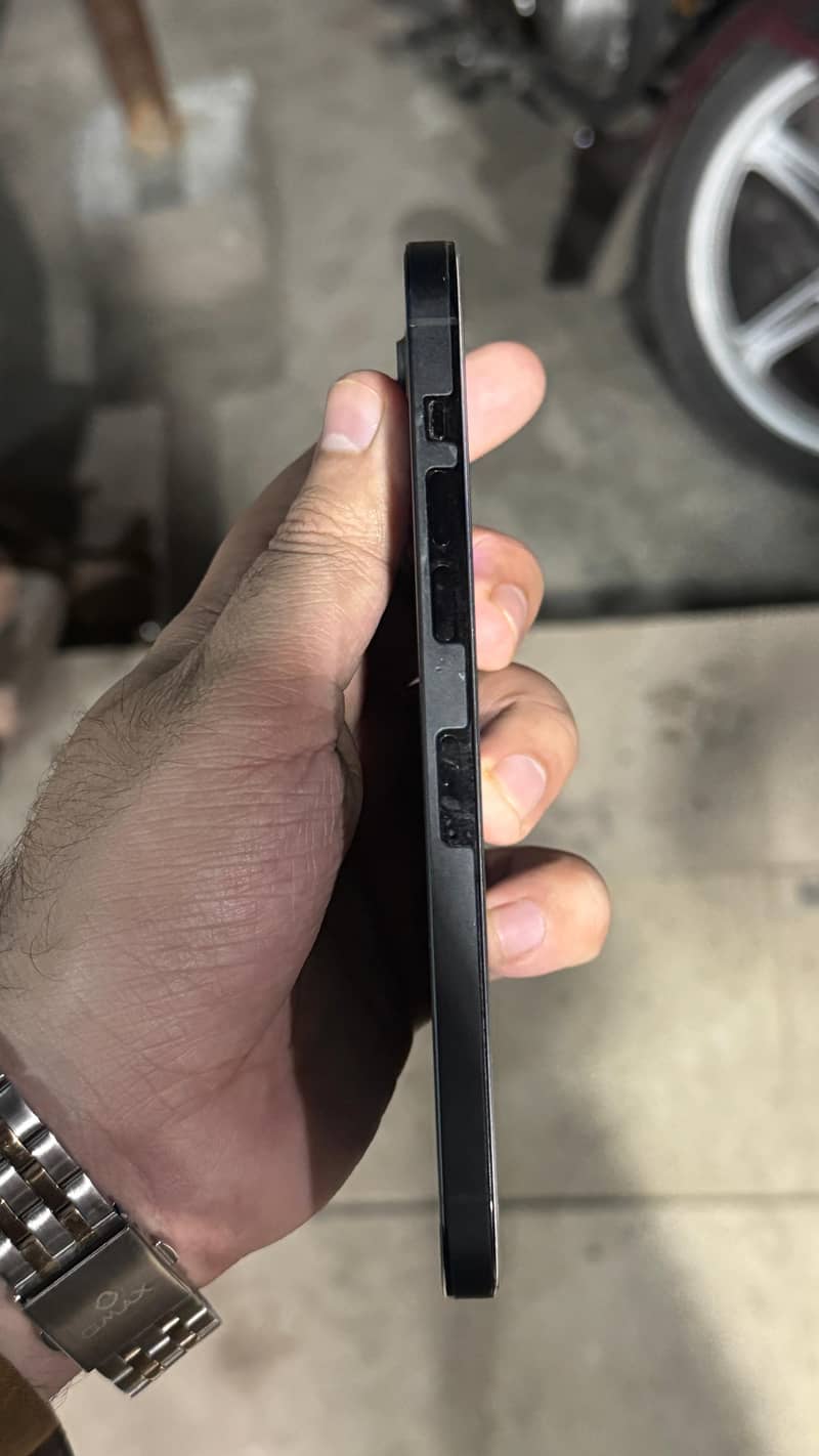 iphone 14 pro Max 2
