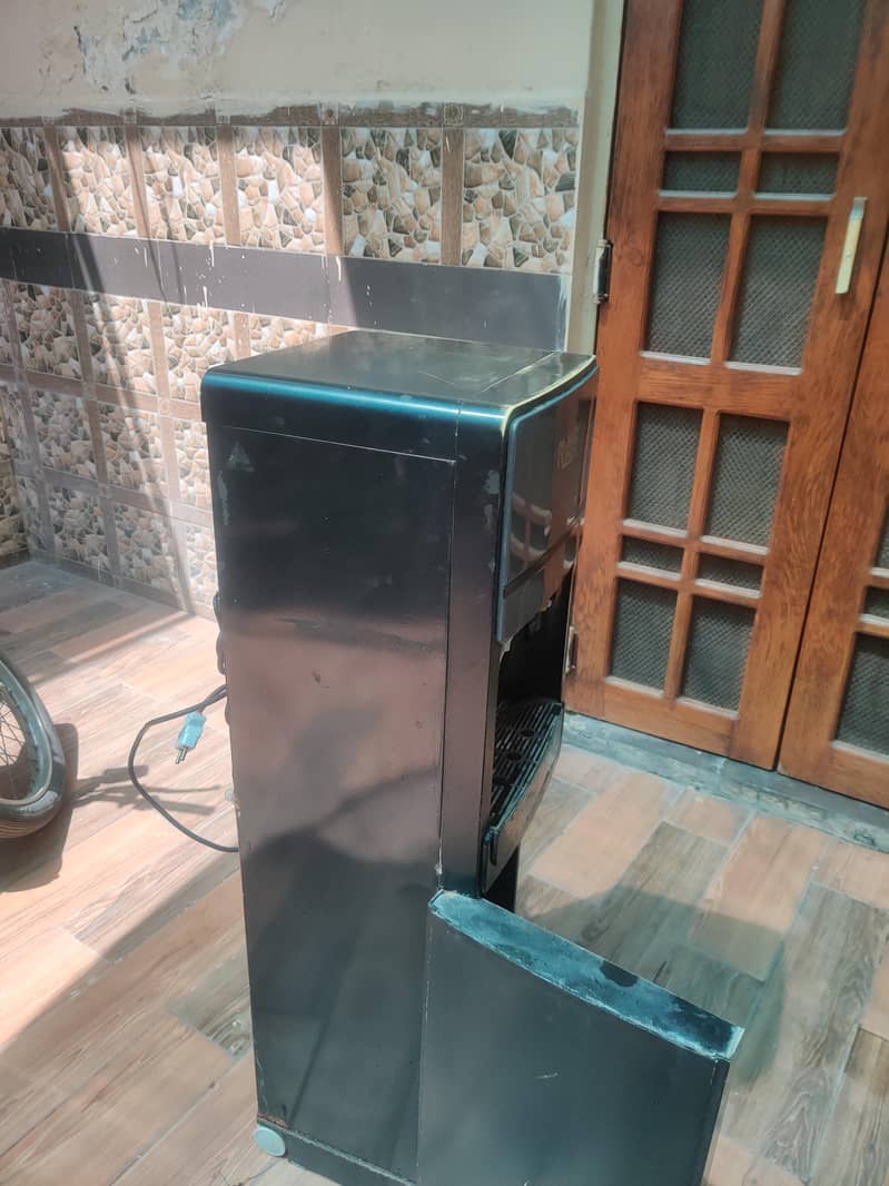 Water Dispensor 2
