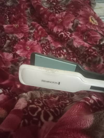 hair straightener