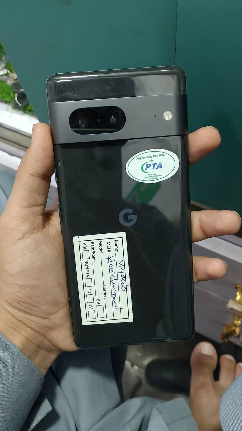 Pixel 7 8/128 0