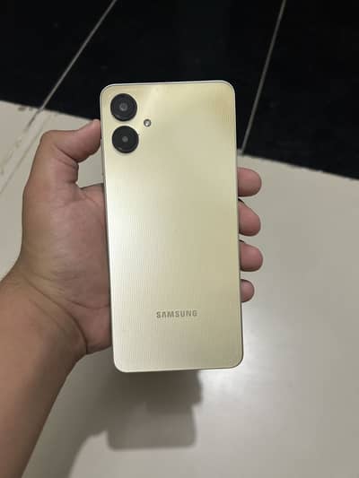 Samsung Galaxy AO6