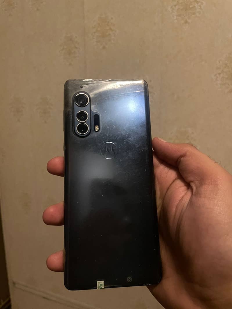 Moto Edge plus 0