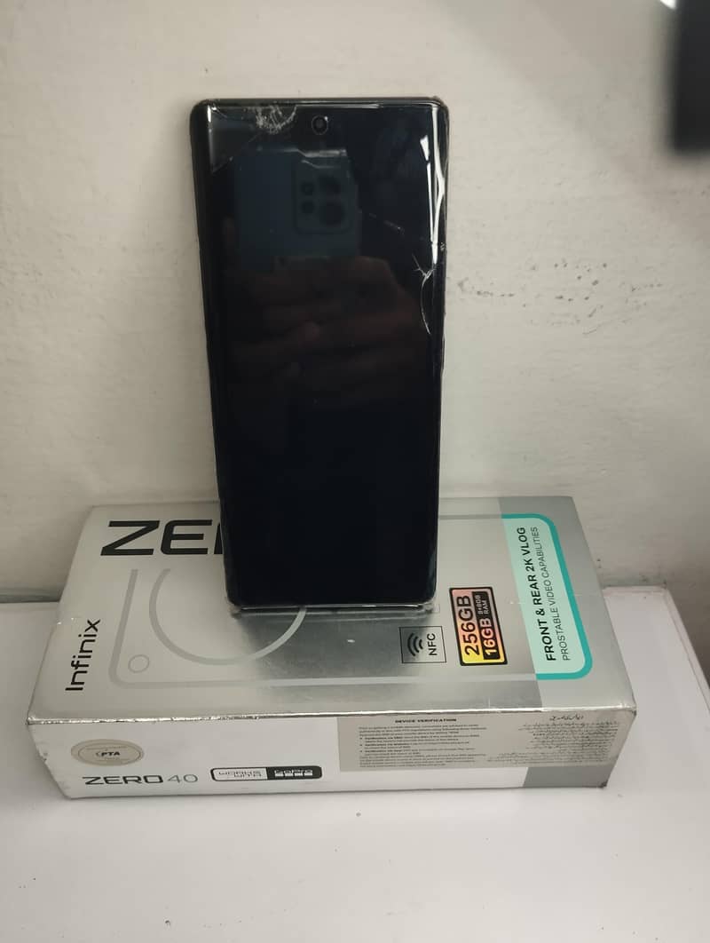 Infinix Zero 40 4
