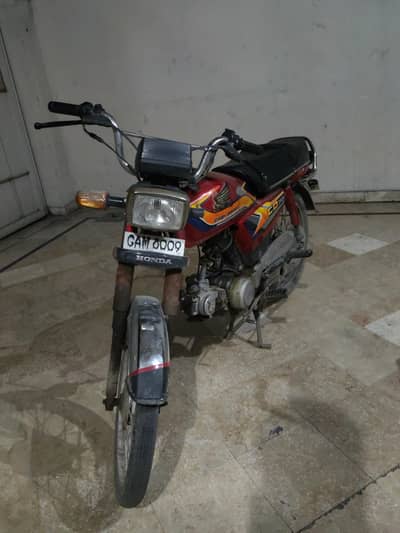 CD 70 2012 modle 03225562872