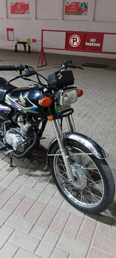 Honda CG 125 Lover's ky liya Fresh Bike ha Mashallah sy full janion