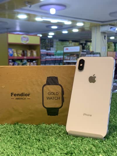 iPhone x pta 256gb 100%  10/10 and give free watch
