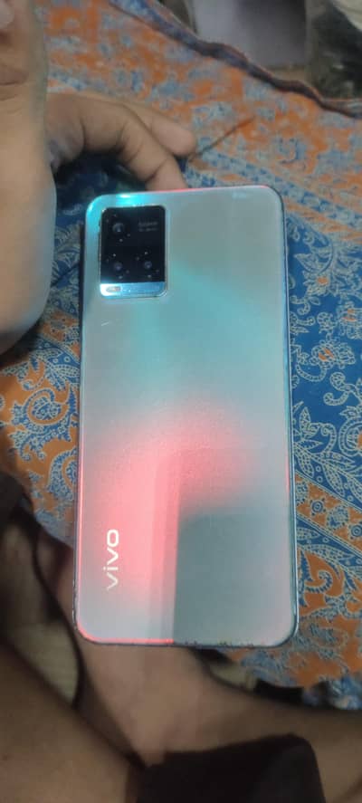 vivo y33s