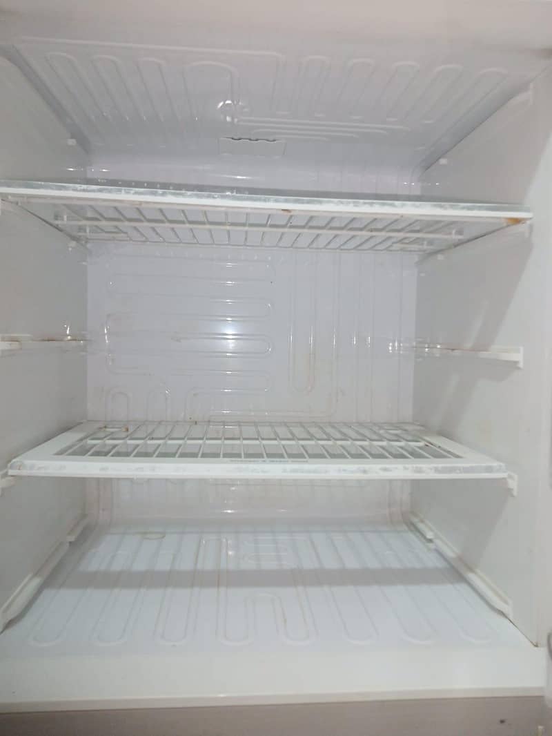 Refrigerator 1