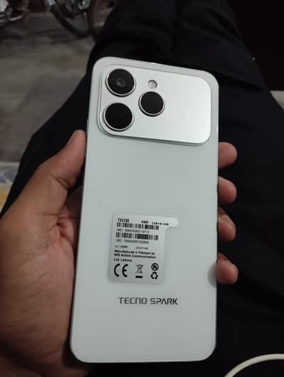 Tecno Spark 40